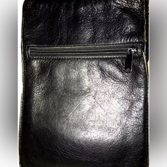 Travel Bag, Leather, Phone/Tablet, Wallet, Passport, Multicompartment, 5 x 8in - Picture 3 of 3